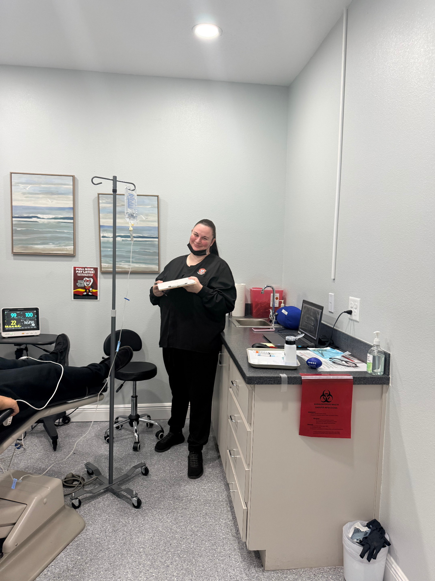 IV sedation suite at the Tampa Just Pull It office